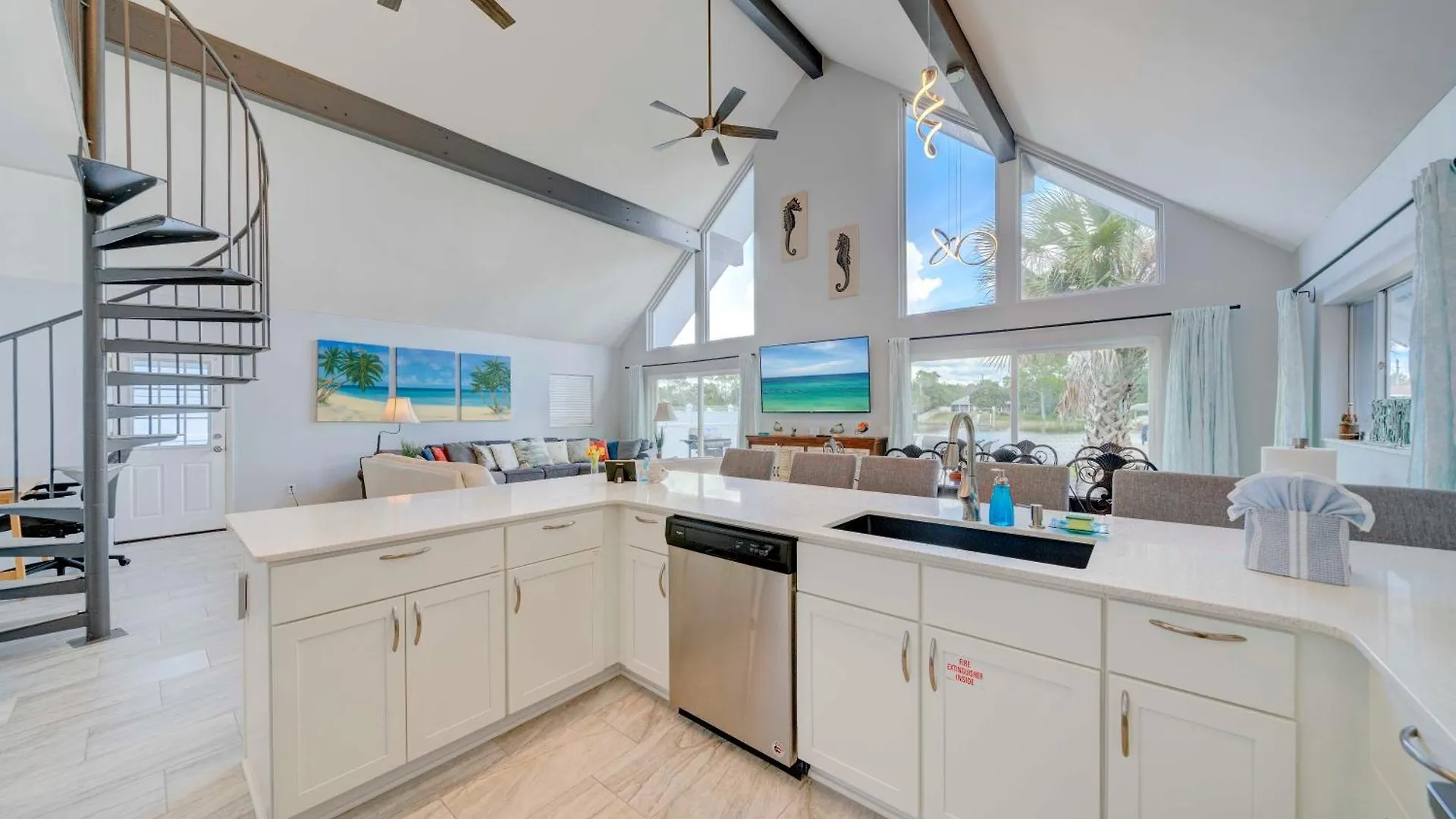 Dolphin Days Lagoon Retreat Panama City Beach Vakantiehuis