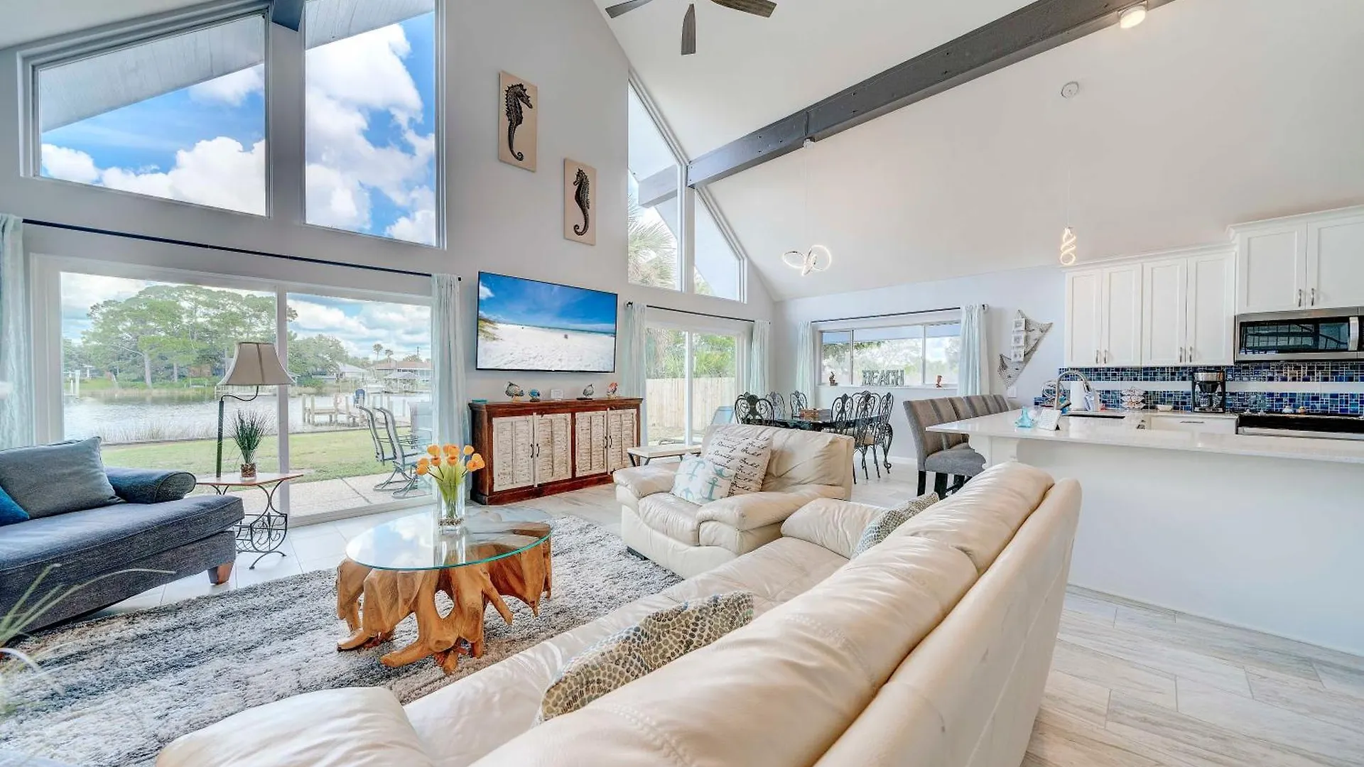 Dolphin Days Lagoon Retreat Panama City Beach